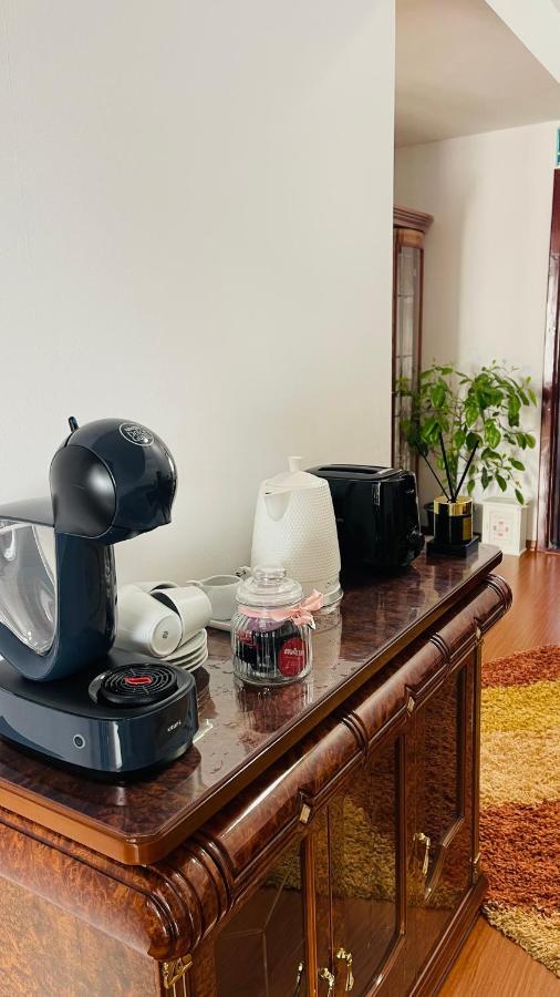 Leto House Lägenhet Târgu Jiu Exteriör bild